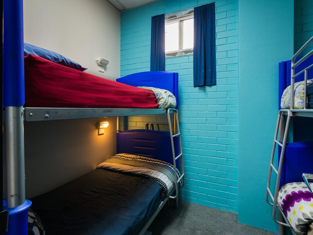 Blue Galah International Backpackers Hostel Аделаїда Екстер'єр фото