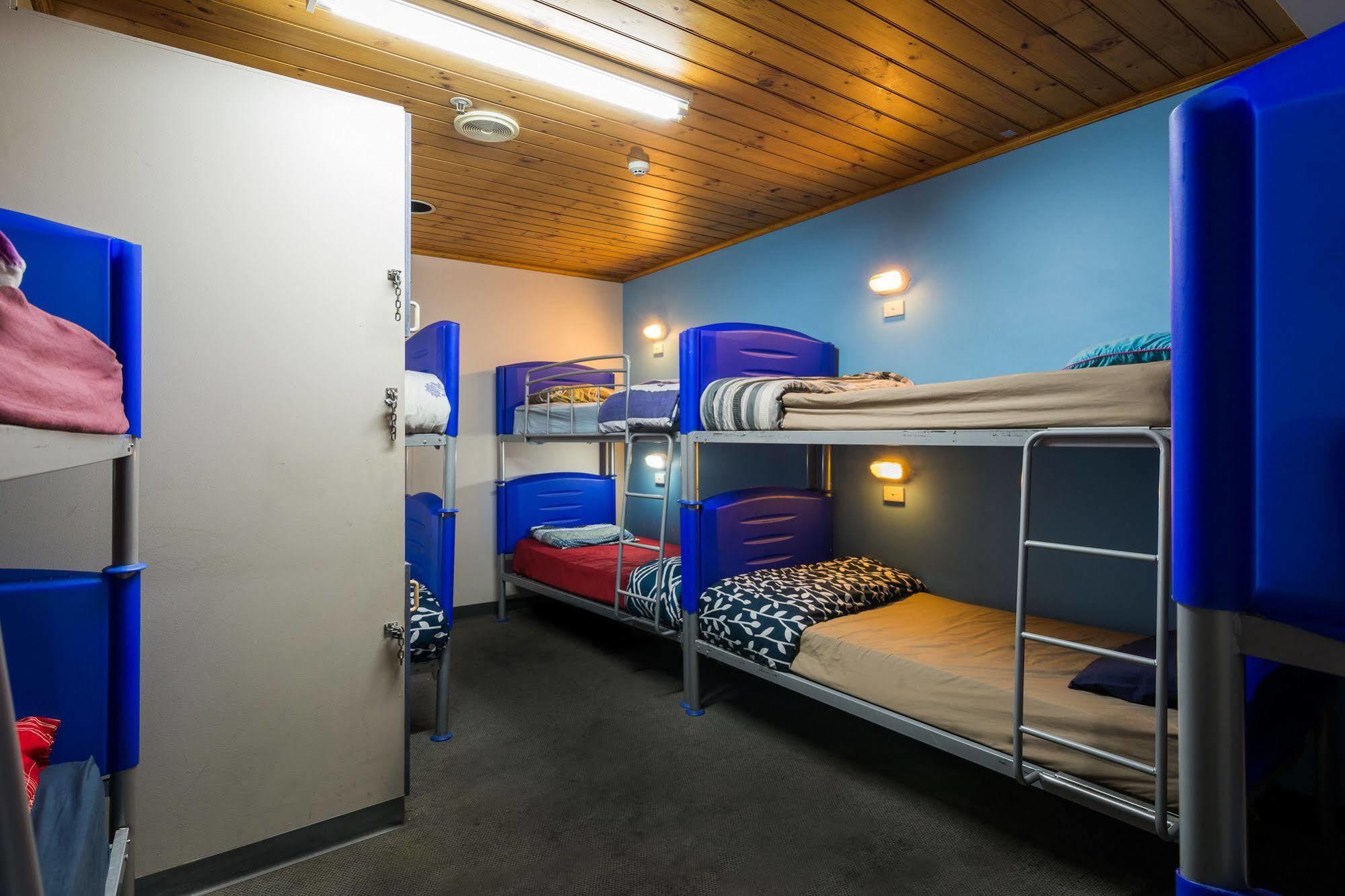 Blue Galah International Backpackers Hostel Аделаїда Екстер'єр фото